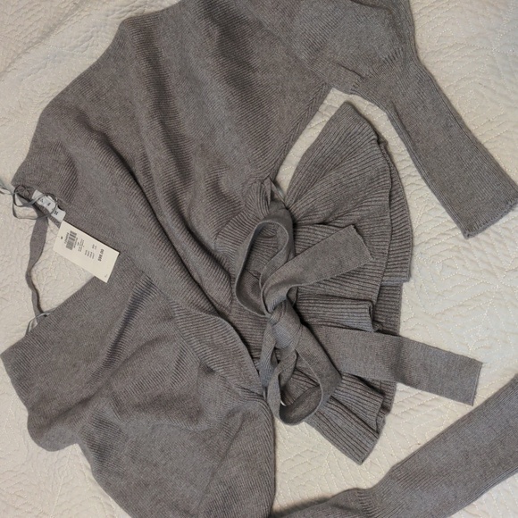 NWT tie waist peplum sweater - Picture 6 of 10